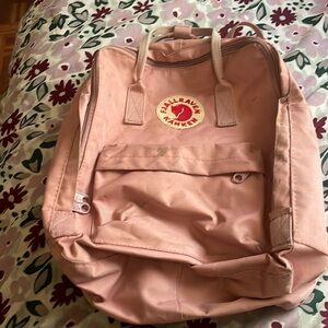 Fjällraven Kanken backpack